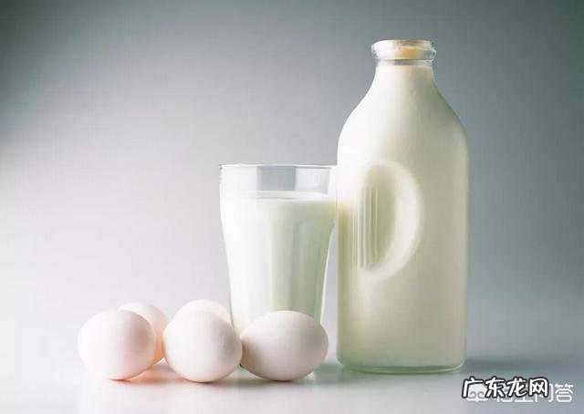 如何去除额头的皱纹？