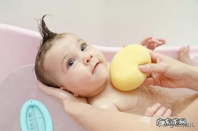 新生儿洗澡的禁忌有哪些?