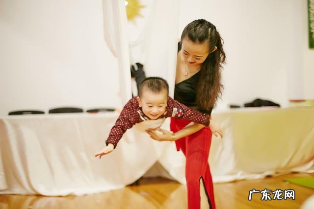 孙俪刘涛都是空中瑜伽爱好者，空中瑜伽安全吗，锻炼前有哪些注意事项？