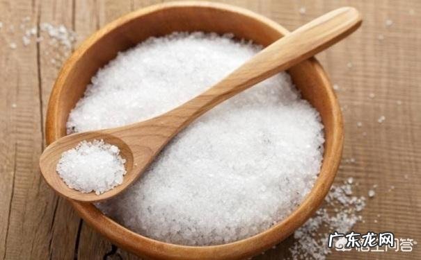 用盐洗脸有什么利弊,用什么盐洗呢?