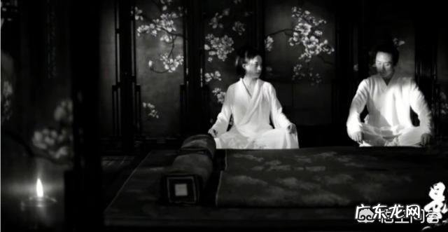 《影》最后孙俪在门缝间看到了什么?为何表情如此惊恐?