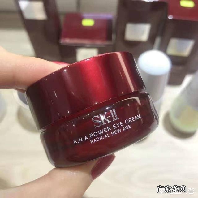 不知不觉快30岁了,眼下细纹都出来了,有什么比较好的抗皱的护肤品,拯救我的细纹?