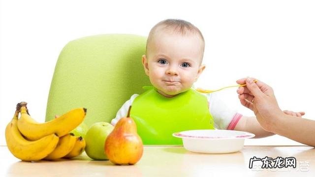 宝宝快6个月了，想开始添加辅食，有什么推荐？应该怎么喂？