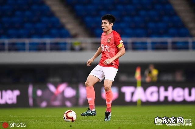 持续发酵的卡纳瓦罗和恒大之间的问题你怎么看？恒大这个时候让卡帅下课适合不？