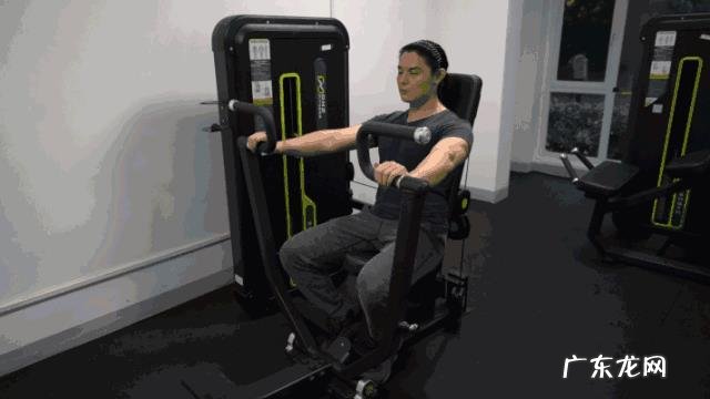 女生如何健身不减胸?