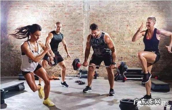 做一个月仰卧起坐能减肚腩吗?