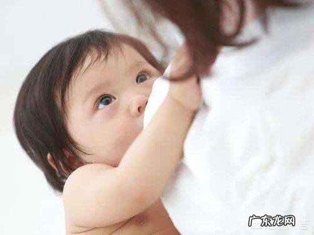 两个多月的宝宝奶量减少怎么回事?