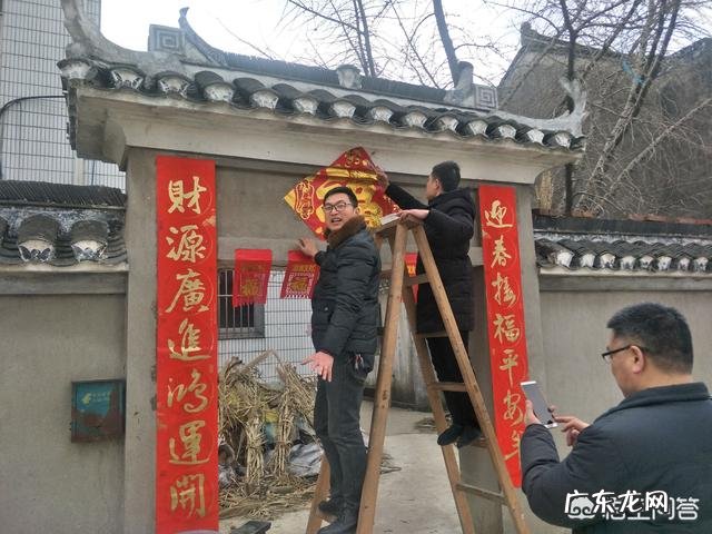 二十九是绝日,大年三十是立春,为什么只能在年二十八前贴对联挂灯笼?有什么说法吗?