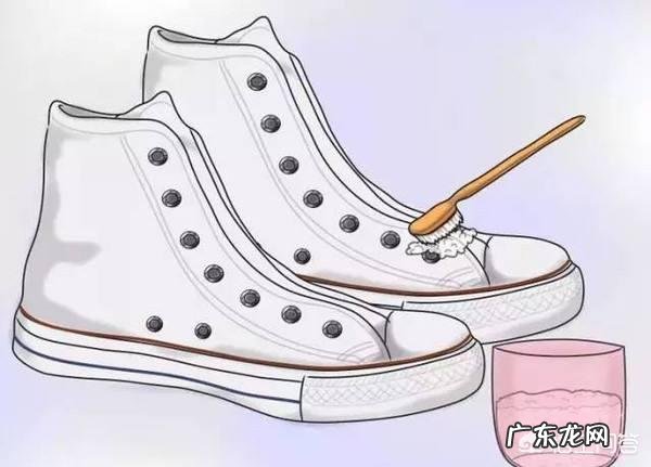 帆布鞋怎么洗才不会发黄？