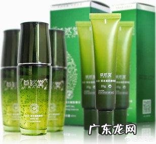 哪款化妆品的控油、补水效果明显?