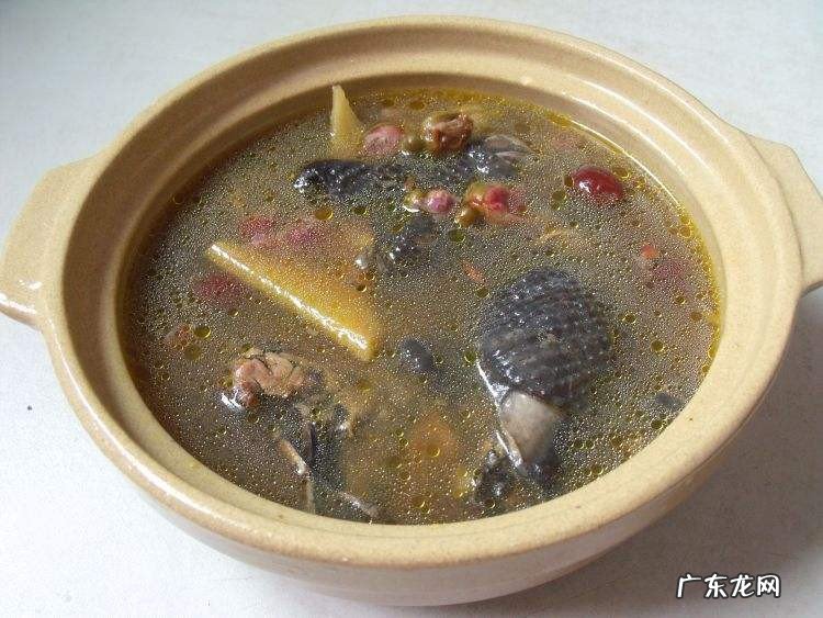 乌鸡该怎么做汤