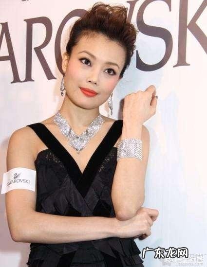 倒瓜子脸,留什么发型好看?