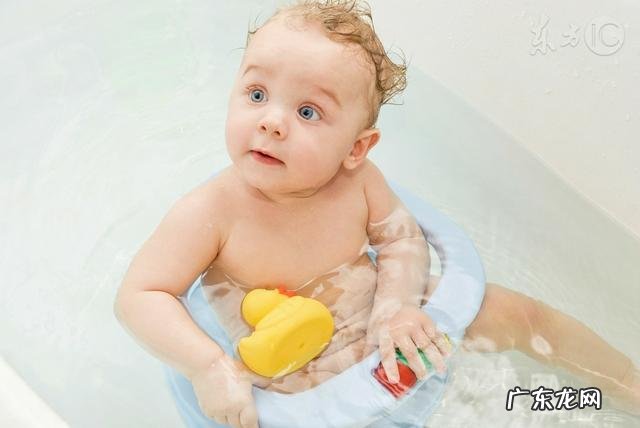 40多岁生二胎的妈妈们,现在是后悔还是庆幸?