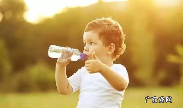宝宝怎么样喝水最健康?