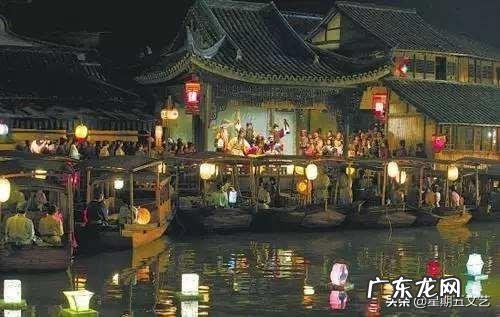 《红楼梦》里有哪些元宵节有关的诗词？如何赏析？