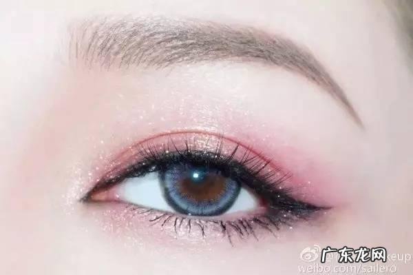眼妆怎样化才能让眼睛瞬间放大两倍呢?