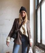 开春了，有哪些简单、时髦且能显年轻的小外套？