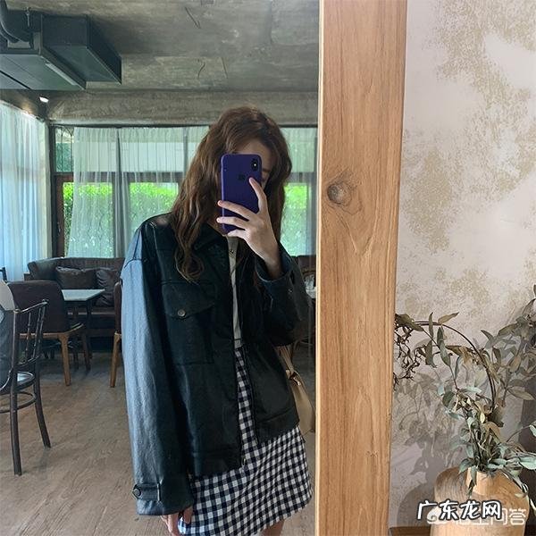 开春了,有哪些简单、时髦且能显年轻的小外套?