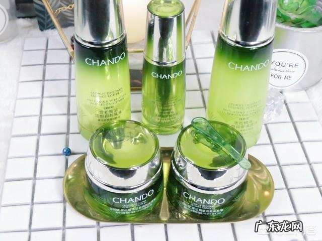 有适合25岁以上性价比高一点的护肤品吗？