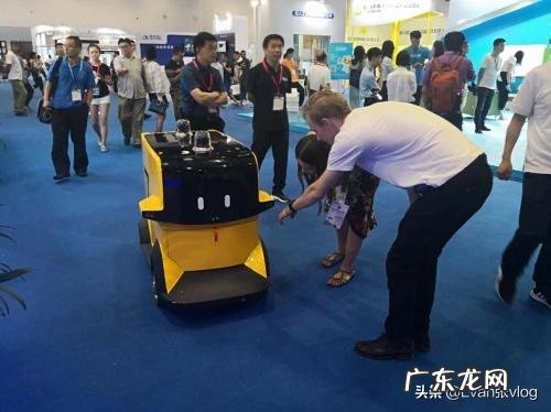 我想问一下我是机电一体化专业有什么发展方向还是转行好一点?