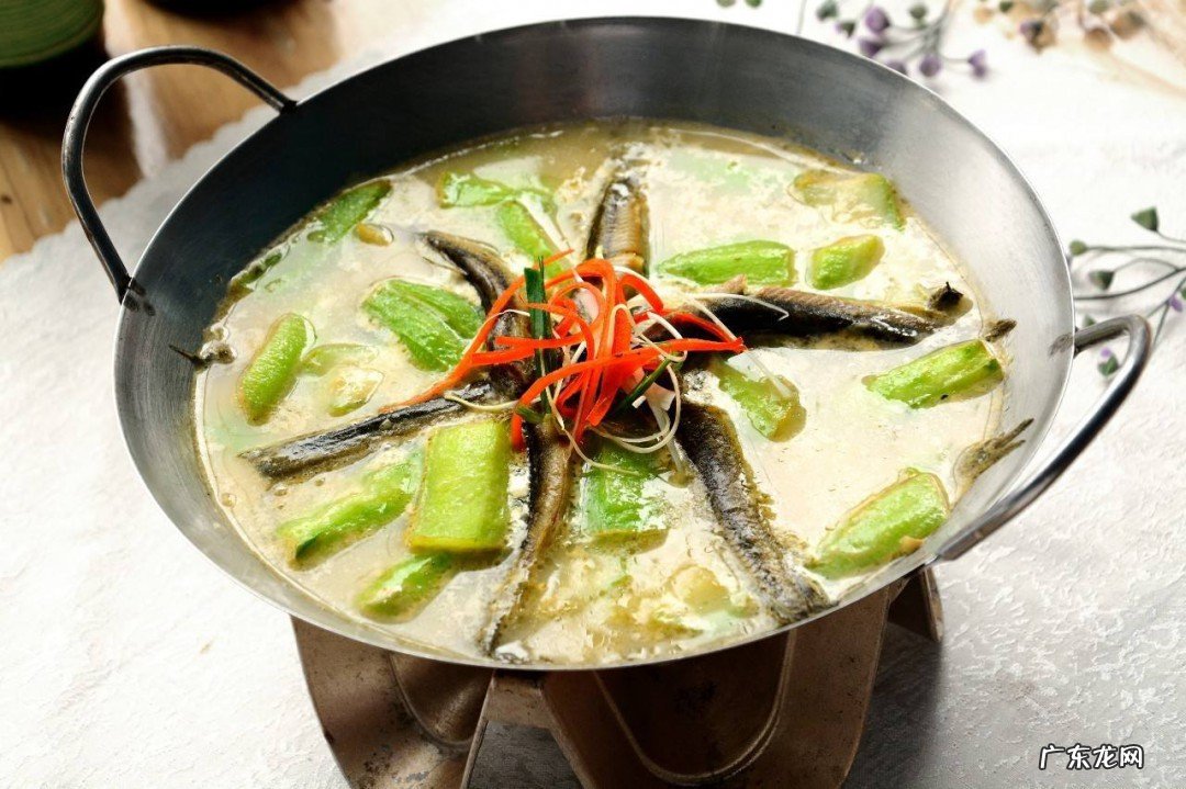 丝瓜泥鳅怎么做