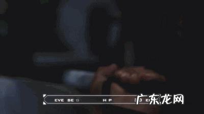 如何快速练出腹肌胸肌?