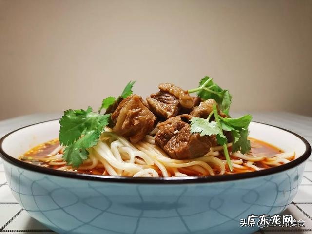 想开个小餐饮店，需要做哪些准备工作？