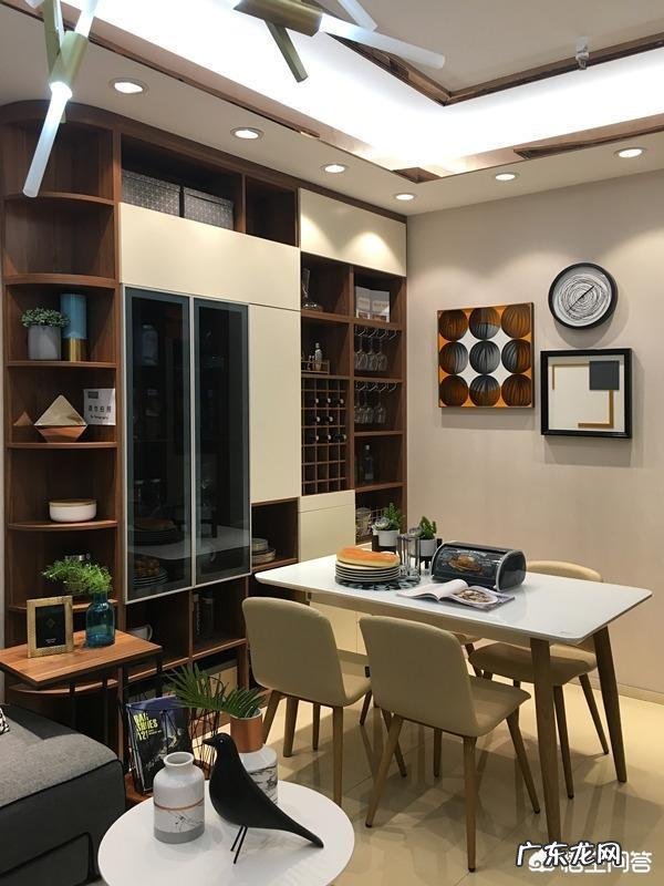 最流行的酒柜,怎么装修才能高大上呢?