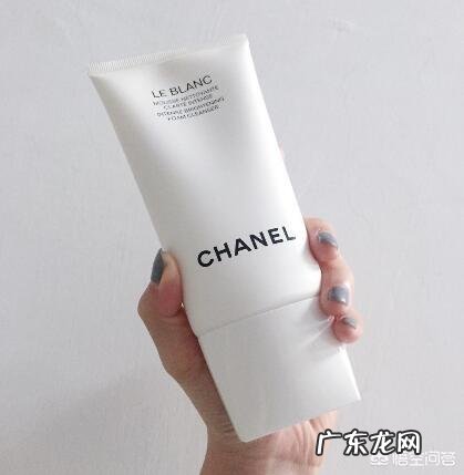 脸黑的人应该怎样美白?