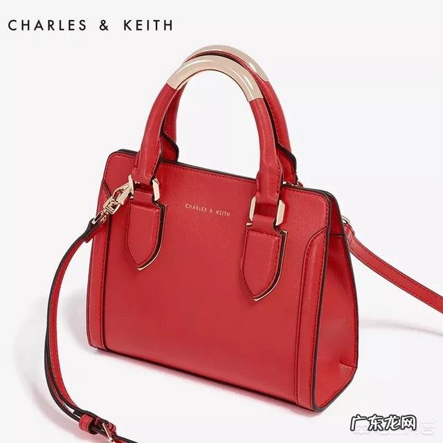 一千以内,推荐女生买什么牌子的包包?