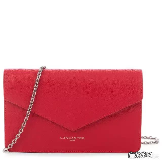 一千以内,推荐女生买什么牌子的包包?