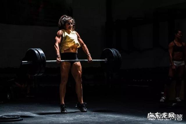 每周训练几次是对肌肉生长最好的呢?