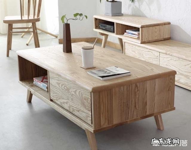 实木家具怎么搭配软装？