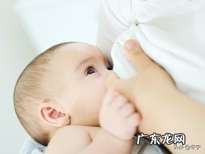 平胸的女人生育后如何哺育孩子?