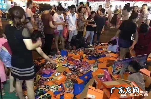 几百块钱摆地摊卖什么能挣钱?