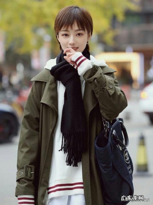 模特现场蒙圈，不知道怎么摆姿势，摄影师也没有经验怎么办？