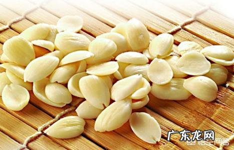 桃仁的药用价值和负作用有哪些?