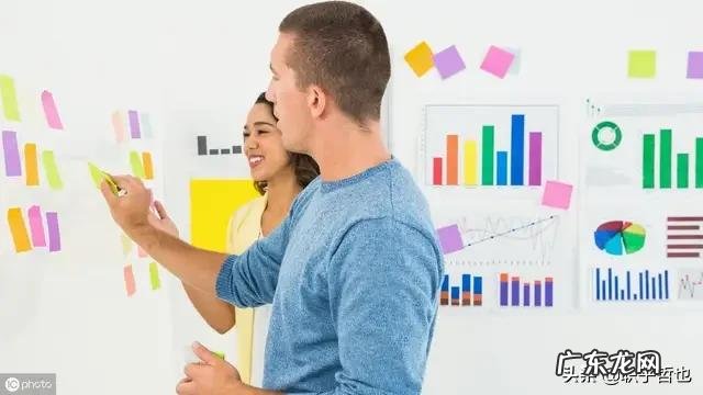 公司每天开晨会说的都是那几件事,很无聊,还有必要开吗?