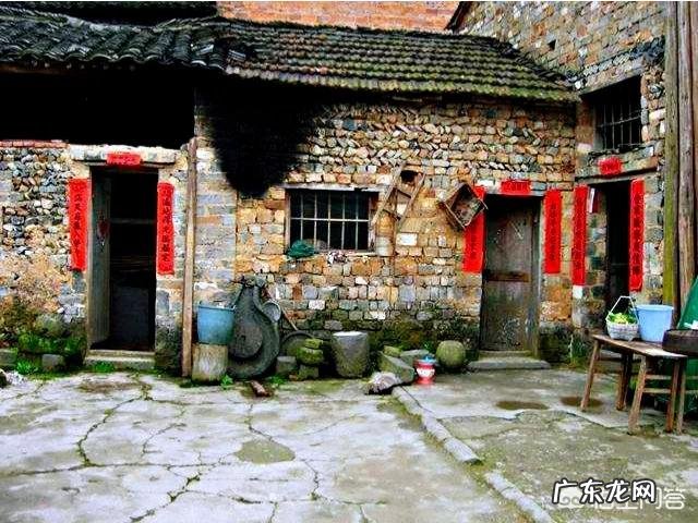 有人说在农村看到谁家房屋越破旧,谁家就越有本事,这是啥道理呢?