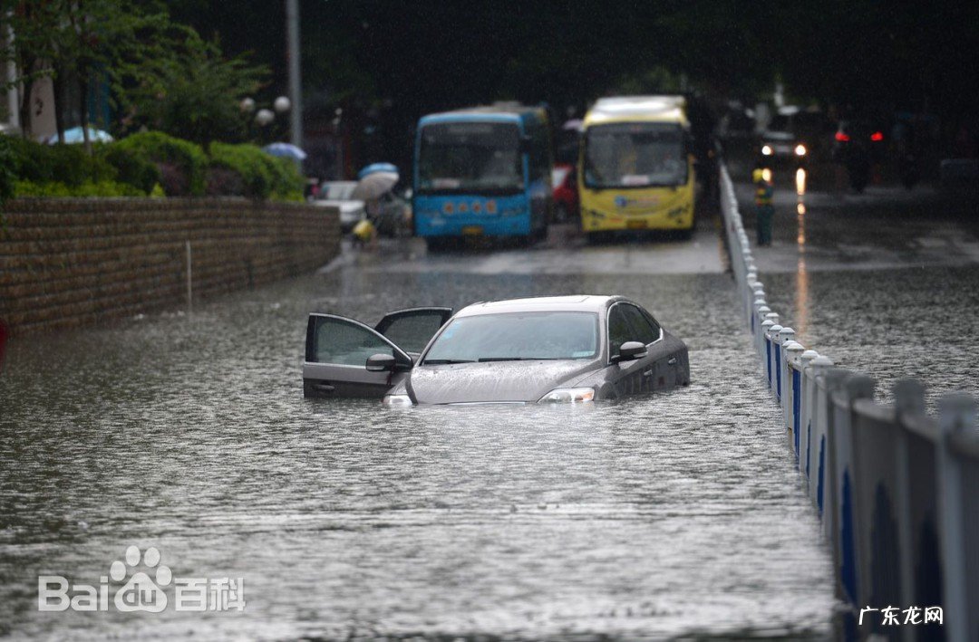 强降雨天气介绍