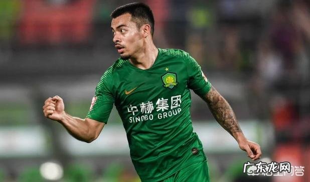 2022年卡塔尔世界杯亚洲区预选赛临近,如何看待国足归化政策?