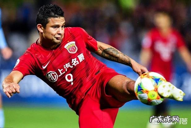 2022年卡塔尔世界杯亚洲区预选赛临近,如何看待国足归化政策?