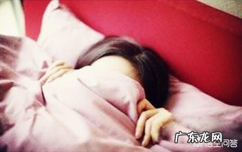 为什么别人说孕妇应该左侧卧睡?