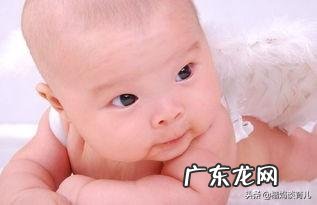 宝宝为什么会红屁股，该怎么解决？