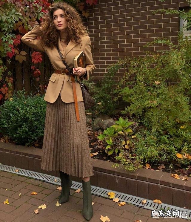 有哪些秋装搭配实用又时髦的？