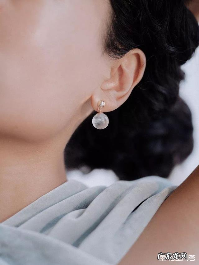 女人最喜欢的首饰是什么品牌?