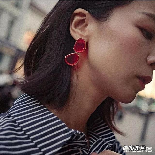 女人最喜欢的首饰是什么品牌?