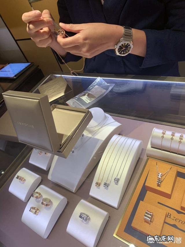 女人最喜欢的首饰是什么品牌？