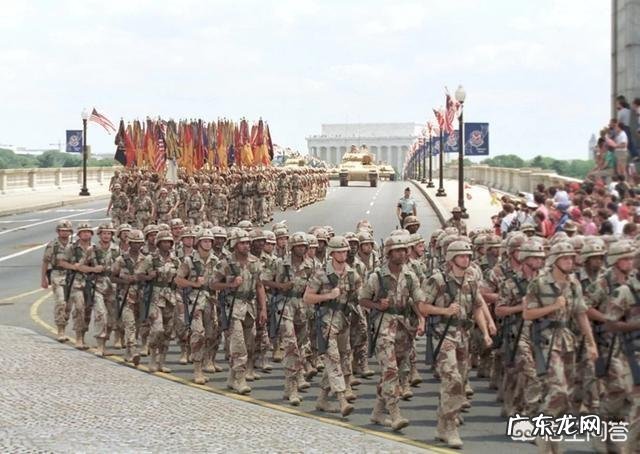 美国军队中有没有阅兵式?