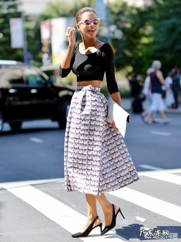 有哪些好看时髦的T恤搭配好看?